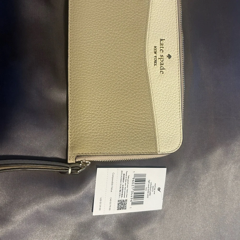Kate Spade Sand and Pebble Wristlet - NEW - Picture 4 of 4